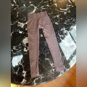 SET Active yoga pants